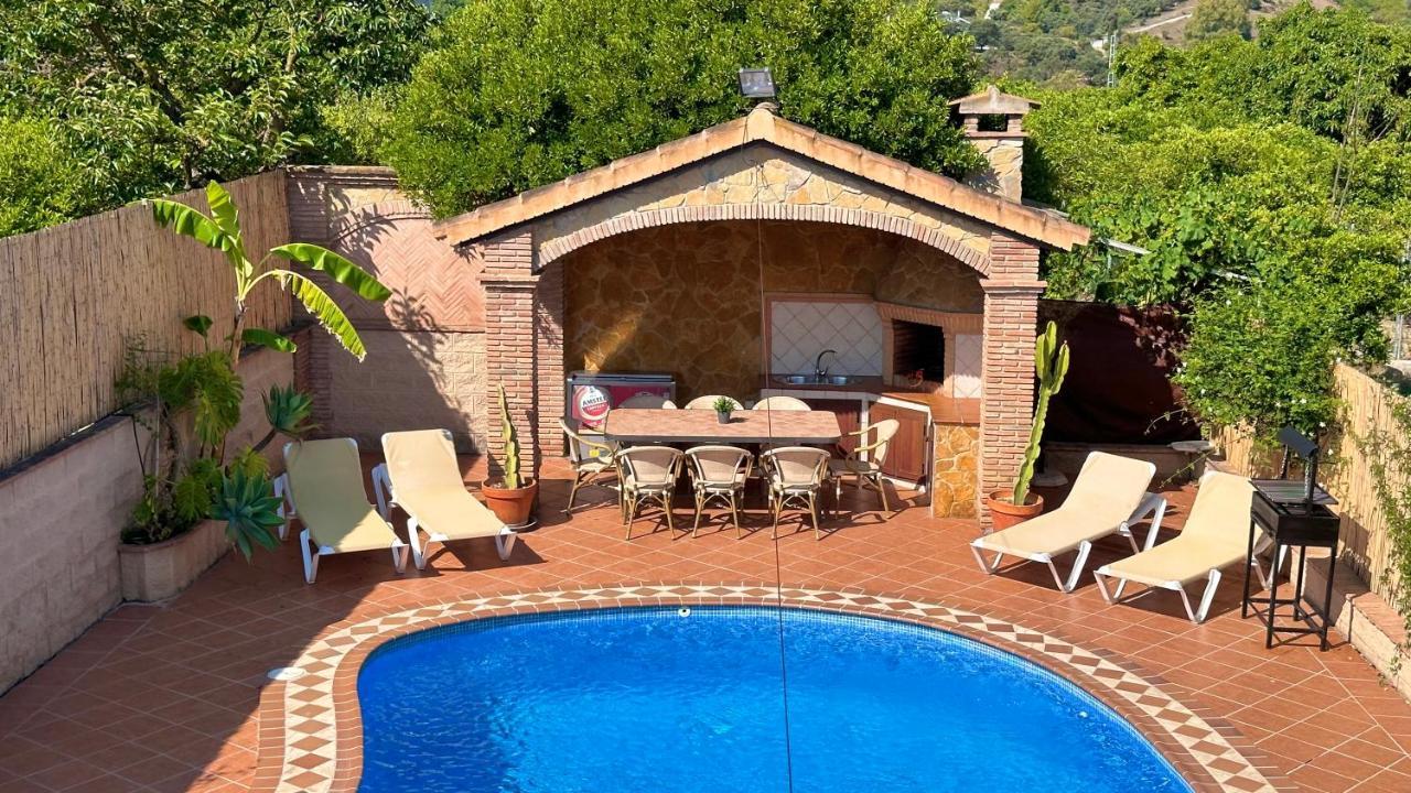 Chalet El Parral - Piscina Y Sala De Cine Málaga Exterior foto